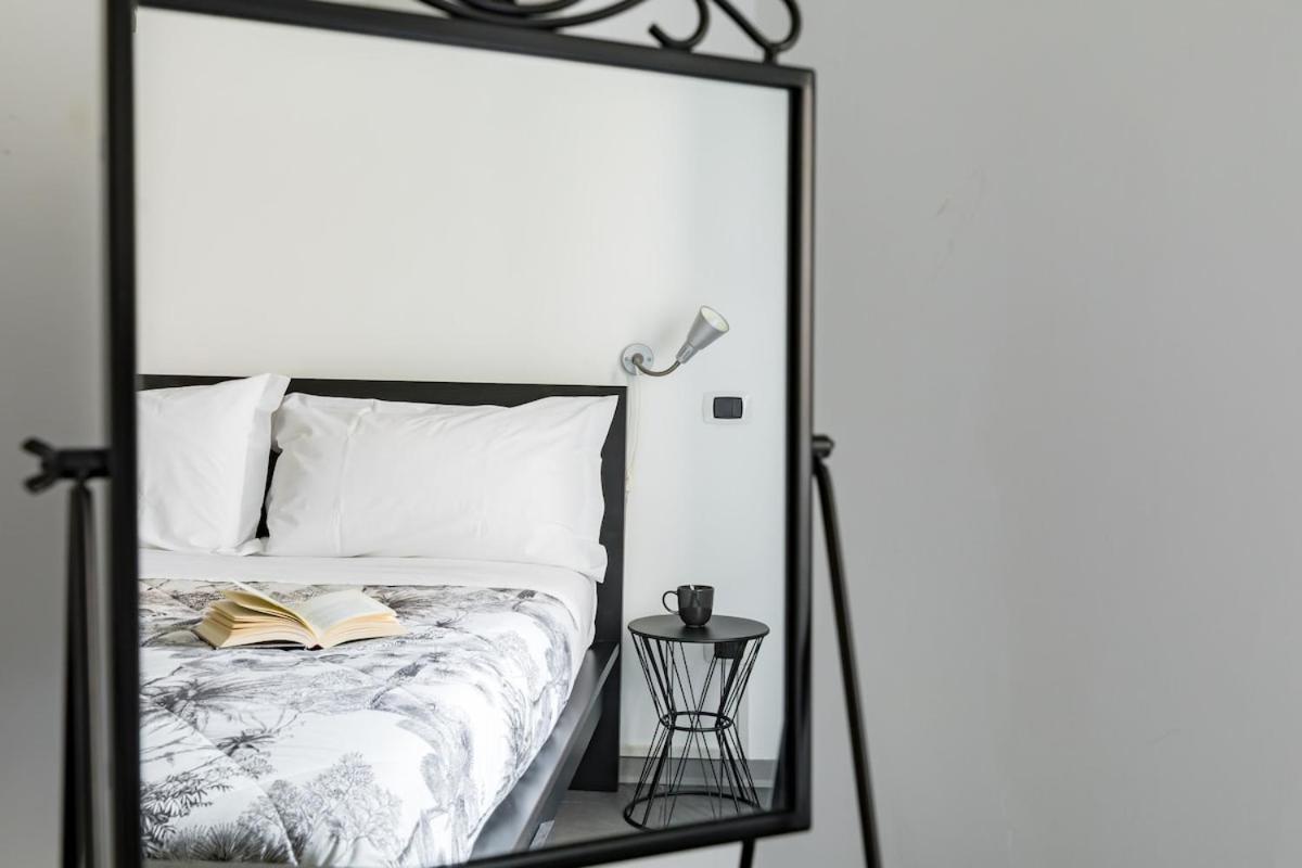 Trevi Fountain Modern Loft Apartment Рим Экстерьер фото
